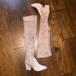 Gray Knee-High Women's over the knee Boots ladies size 39, US 8.5, EUC